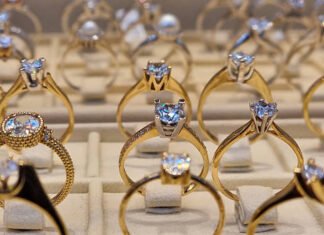 How to Choose a Unique Band Shape for Your Lily Arkwright Ring
