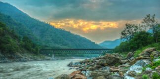 ऋषिकेश से यमुनोत्री यात्रा गाइड: संपूर्ण मार्ग, दूरी, खर्च और यात्रा टिप्स 2026 Rishikesh to Yamunotri travel guide